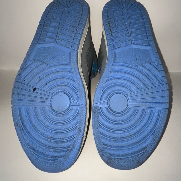 Nike Jordan’s Gray and Blue Legend with Red Accents Men’s Size 10 - Picture 7 of 7